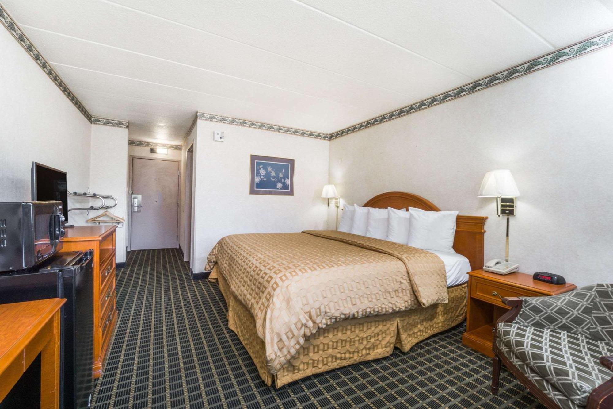 Standard King Room - Smoking